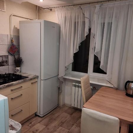 Квартира Возле Вокзала Καμιανσκέ Εξωτερικό φωτογραφία